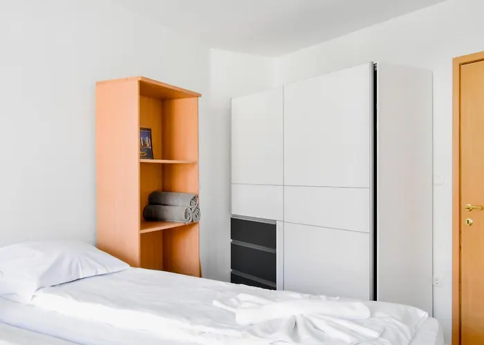 Stylish 1bd In Lozenets With Large Balcony By Flat Manager * Sofia